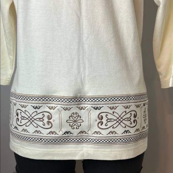 Hastings & Smith Women's Embroidered Top Shirt 3/4 Sleeve Size 1X - Picture 7 of 8